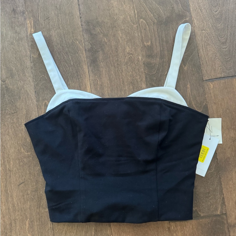 Black and White Strapless Top